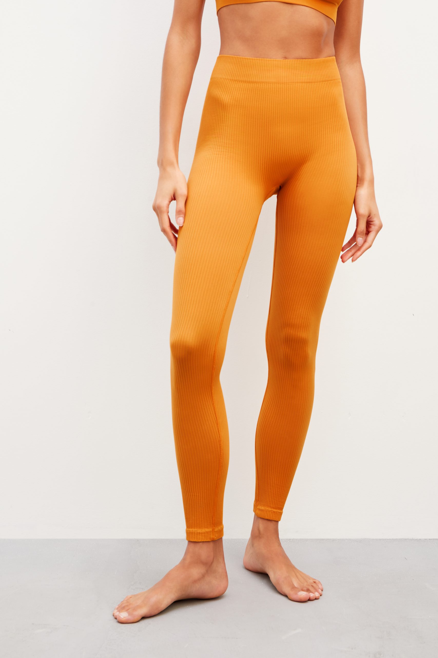 Ribbed leggings – фото № 2