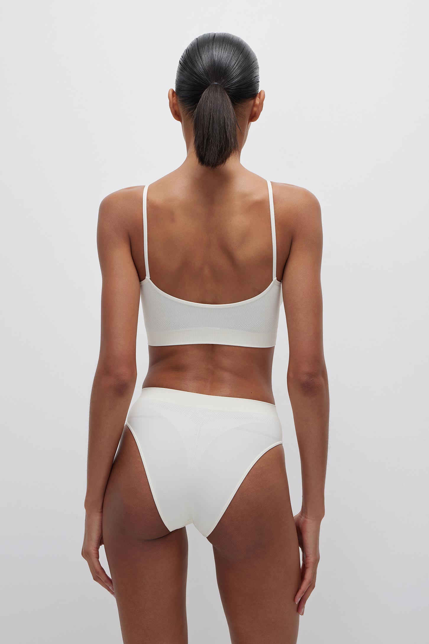 Thin-strap top Perfect Fit – фото № 4