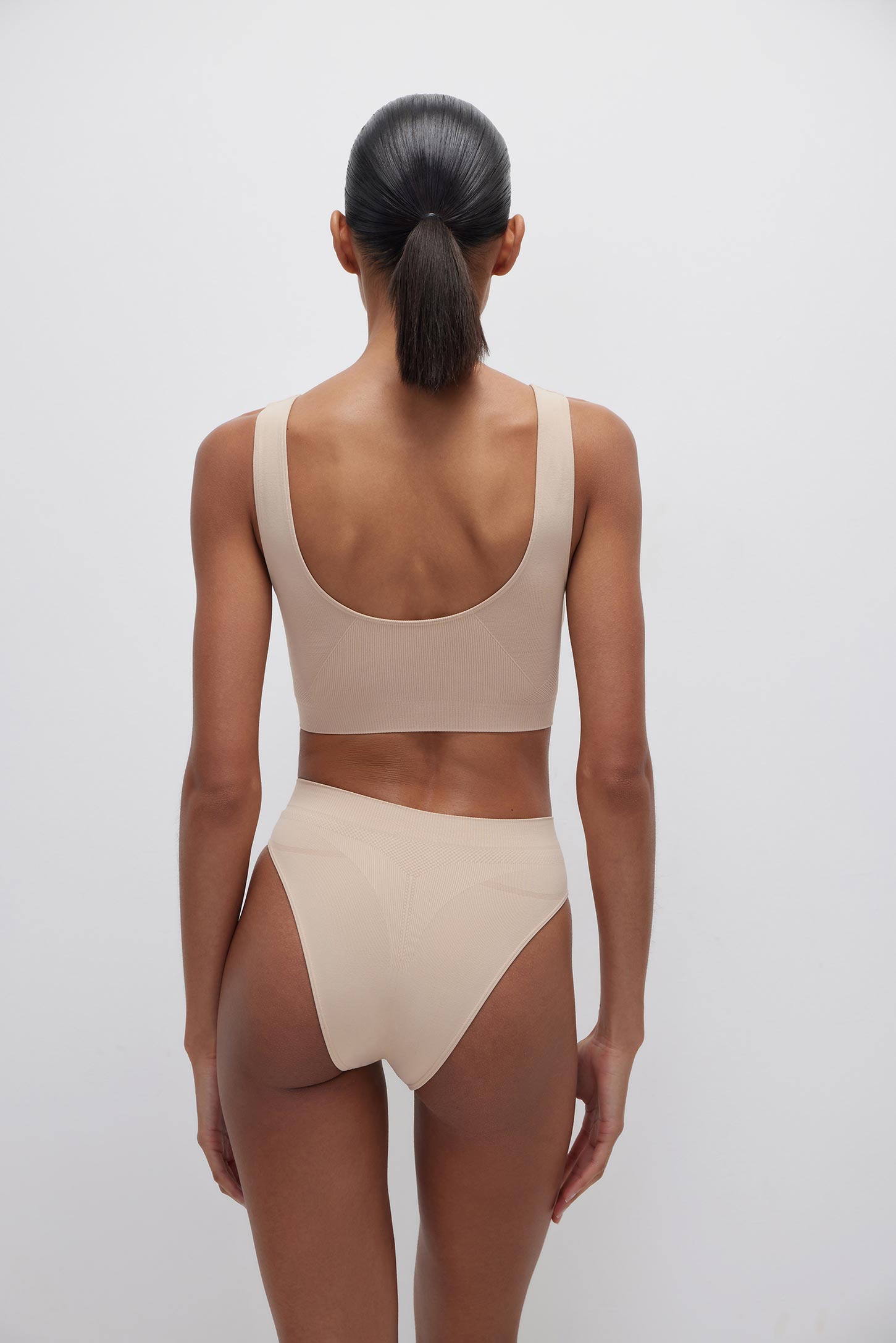 Wide-strap top with cup inserts Perfect Fit – фото № 4