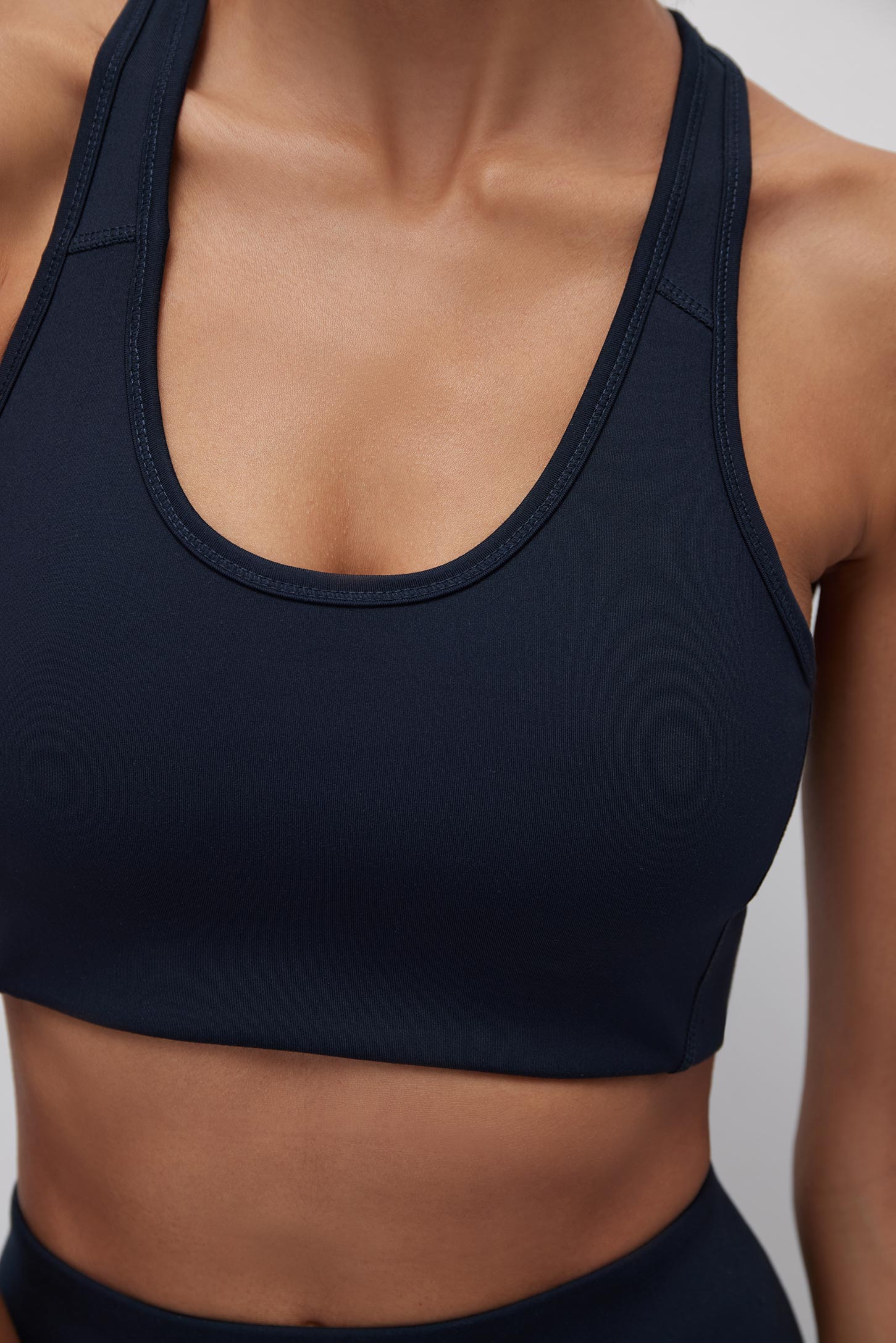 Top in soft microfiber Workout – фото № 3