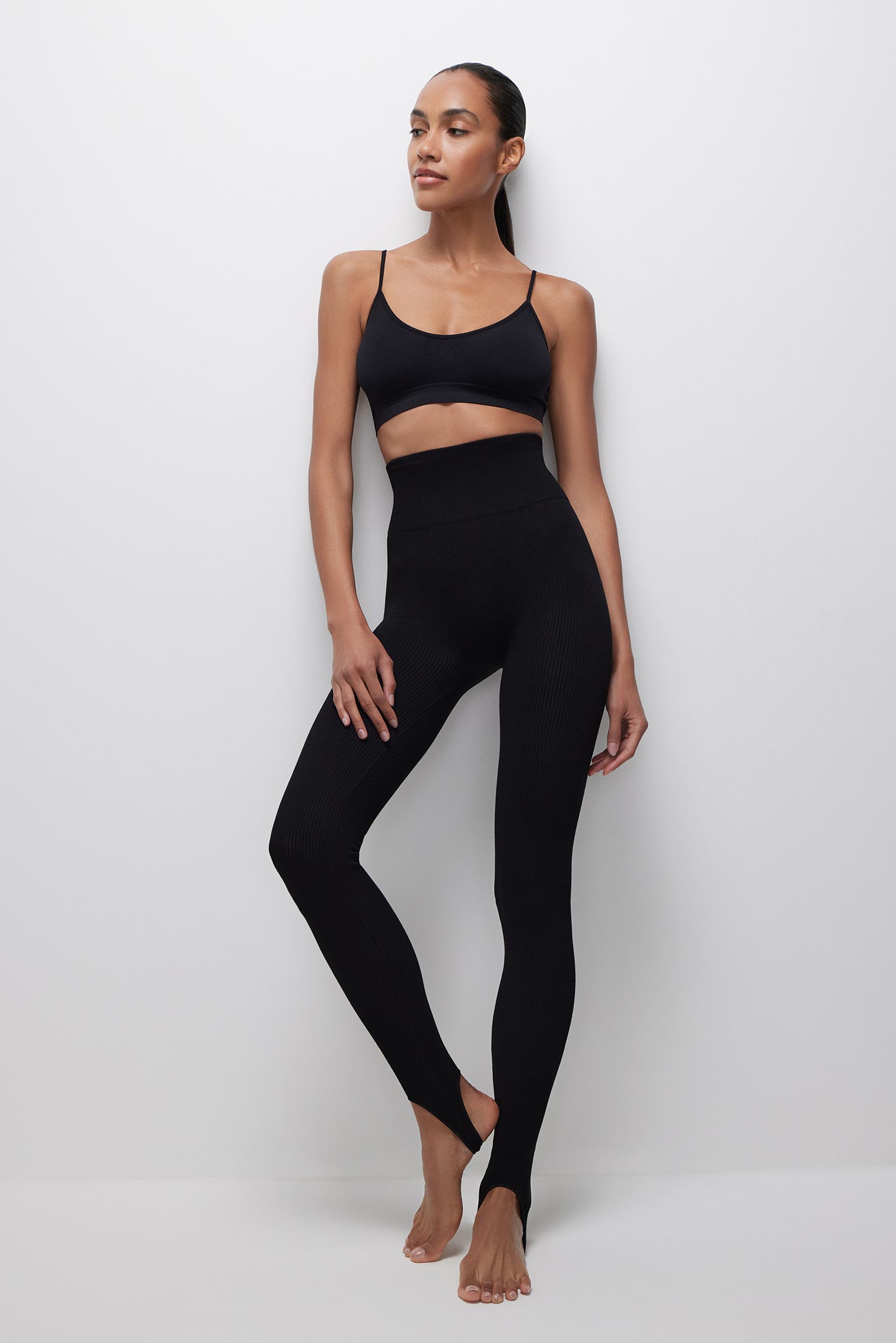 Ribbed bamboo leggings with stirrups – фото № 2