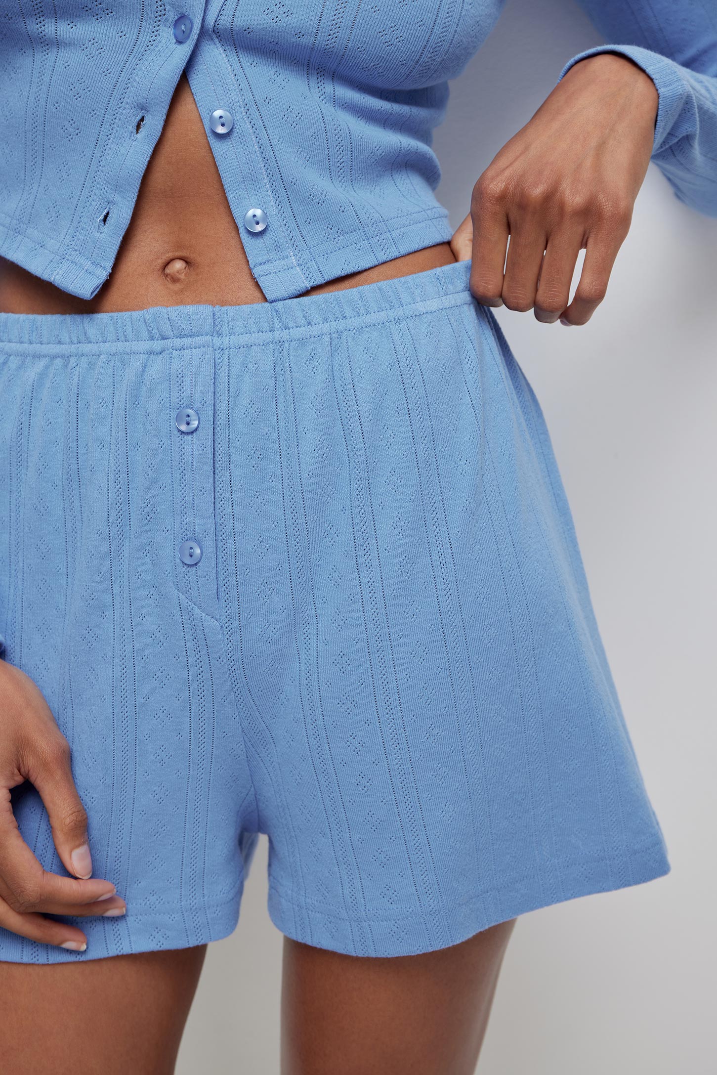 Openwork knit shorts with mock fly POINTELLE – фото № 3