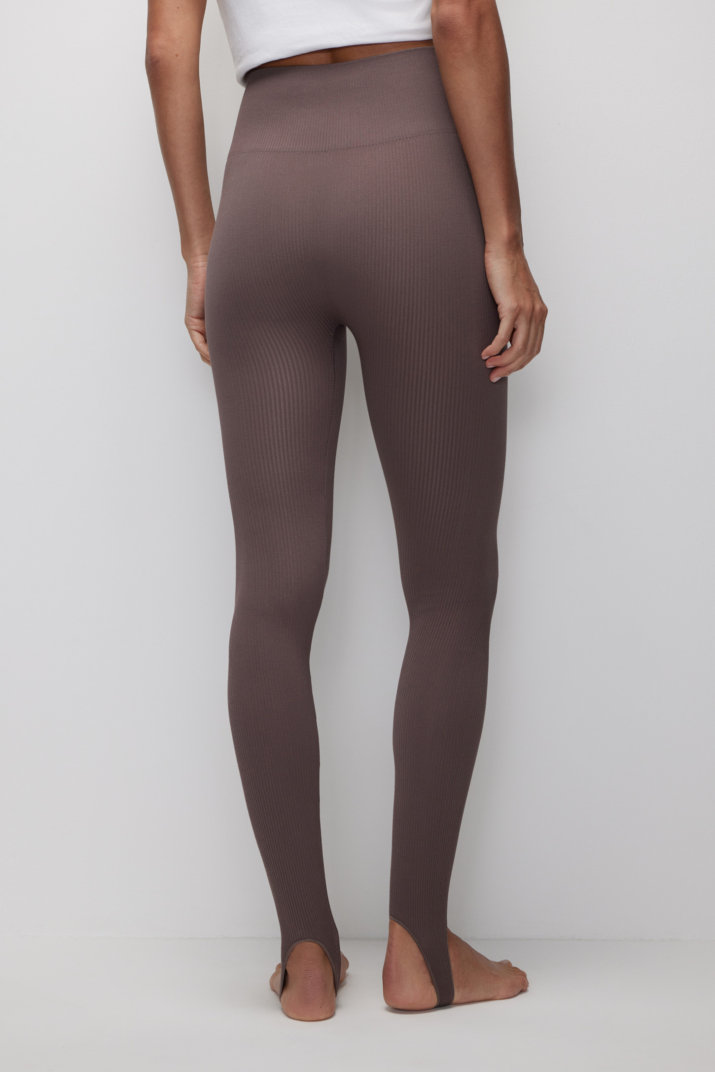 Leggings with ribbed bamboo straps Essentials – фото № 6