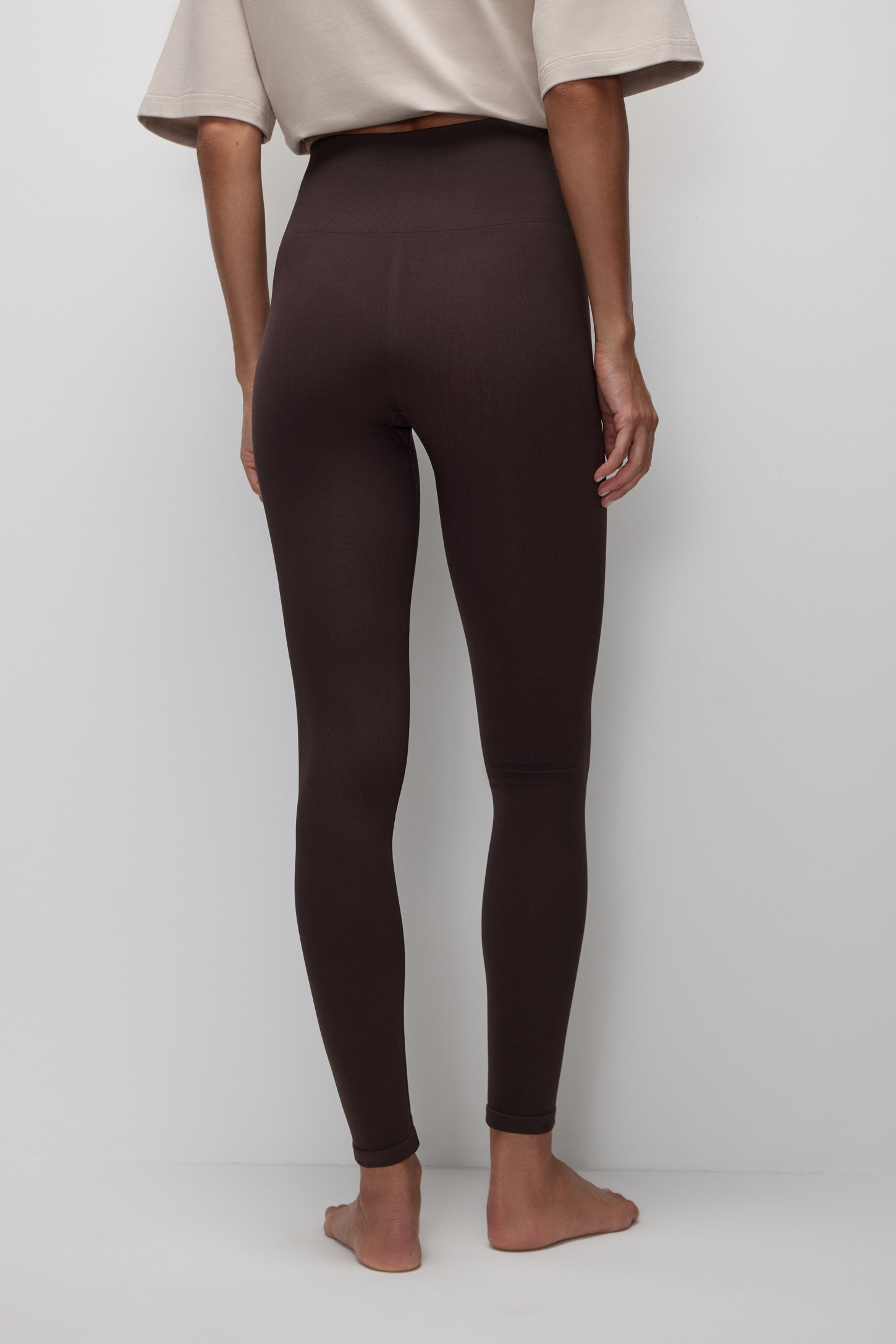 High-waist leggings Essentials – фото № 6